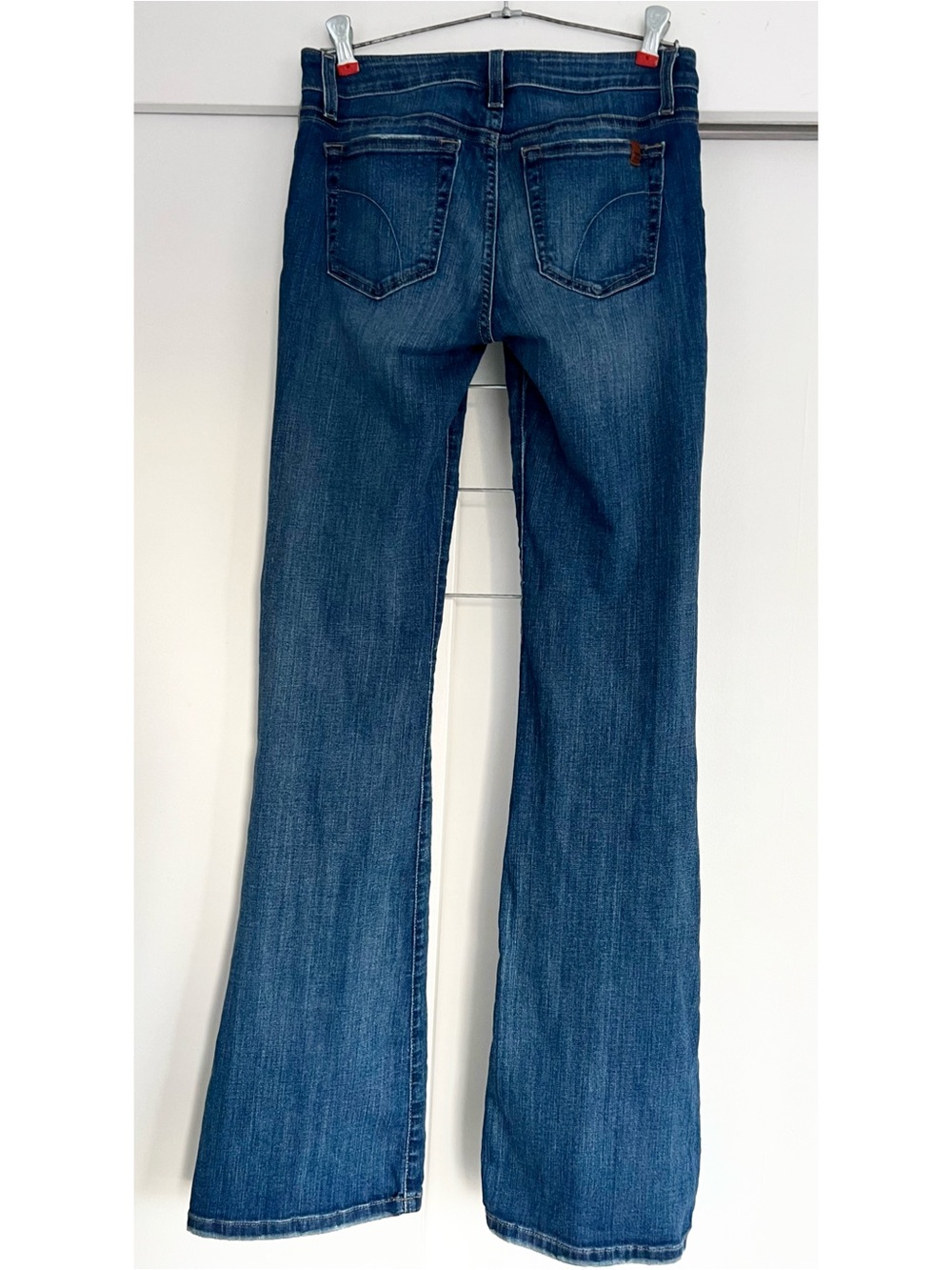 Joe’s Jeans Lucky Low Rise Flare Jeans Size 27 - Picture 4 of 8